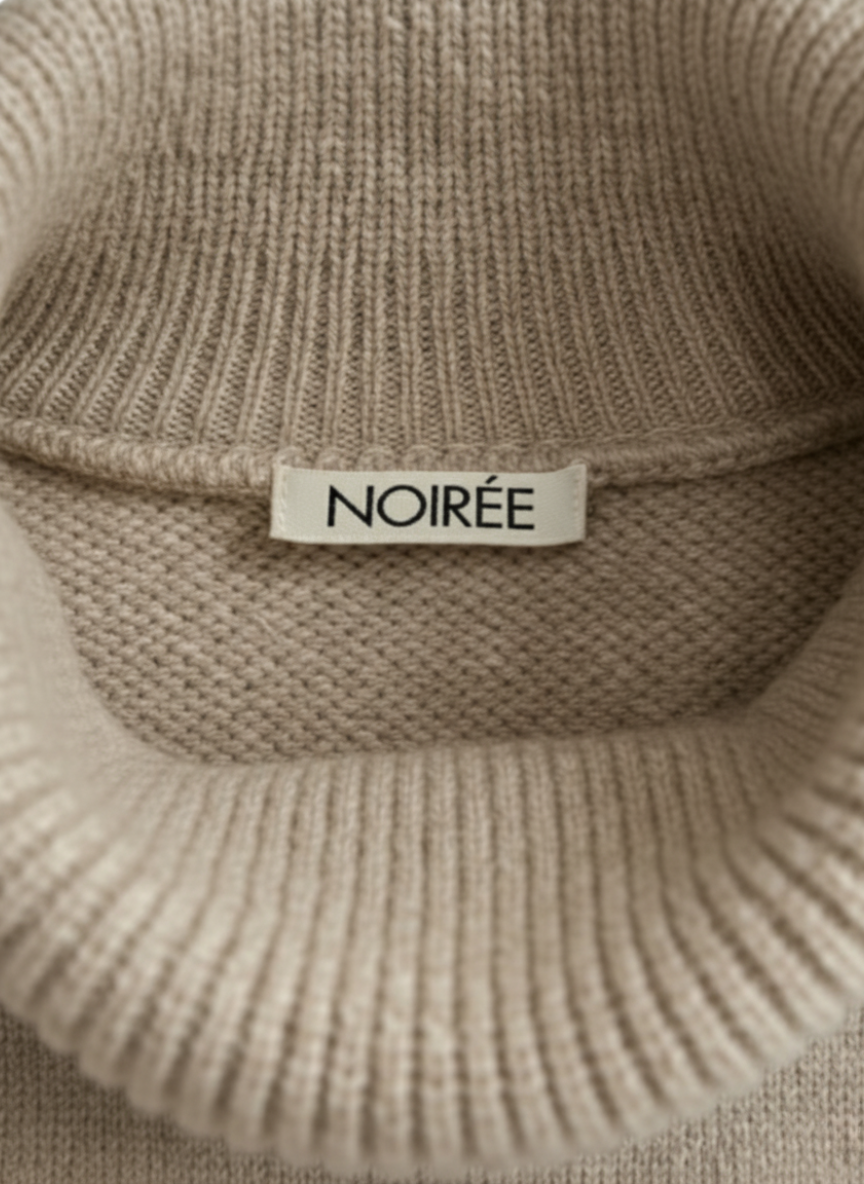 LIV | ELEGANTER LANGER ROLLKRAGENPULLOVER 